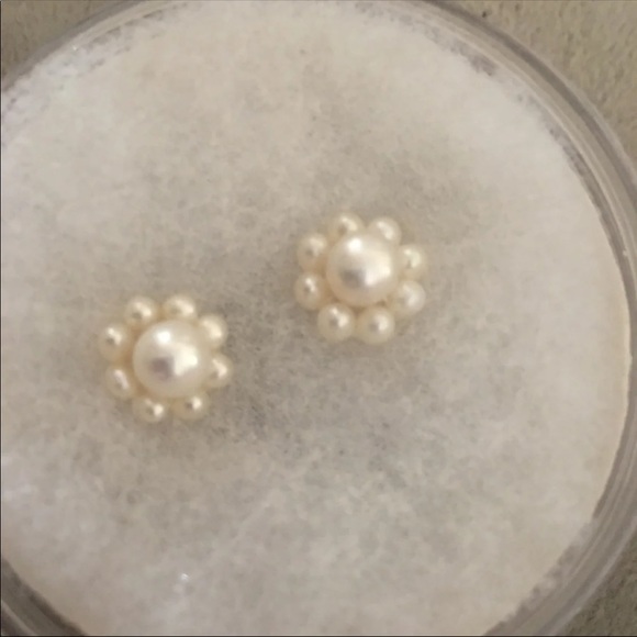 Fresh Water Pearl Flower Cluster Earrings - Picture 2 of 3